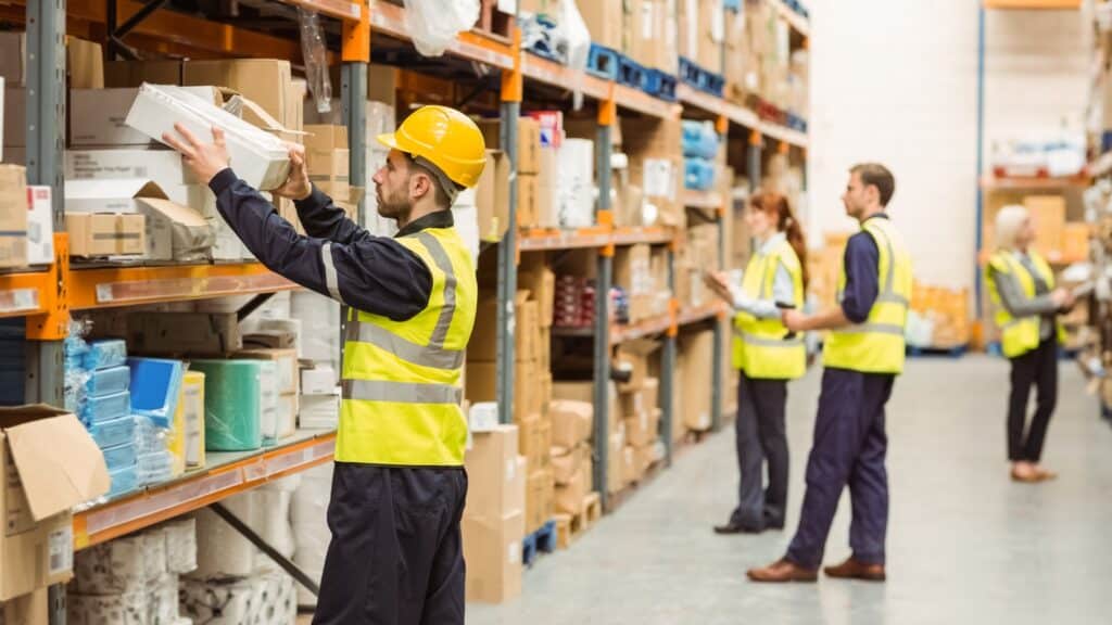 keuntungan aplikasi gudang