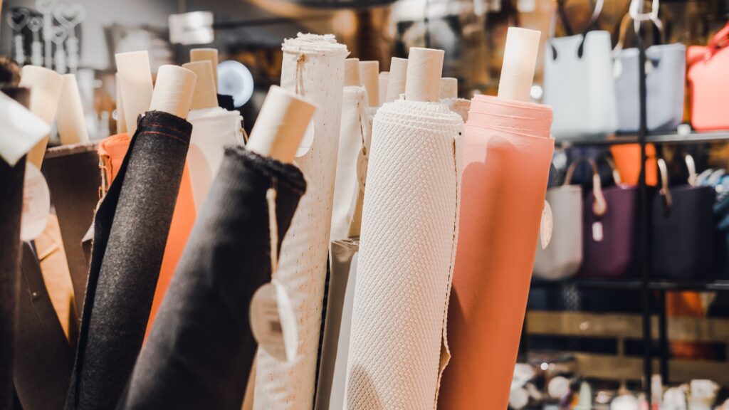 contoh stok bahan baku