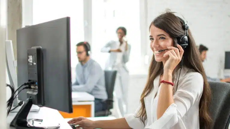 customer care adalah