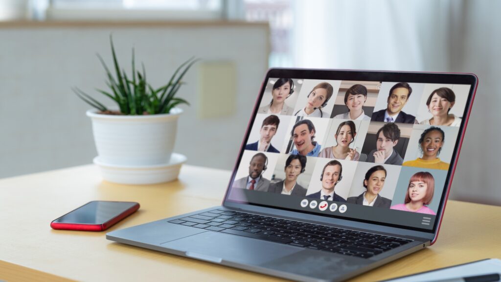 kolaborasi dan komunikasi saat remote work
