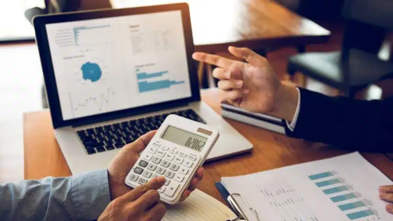 contoh laporan penjualan